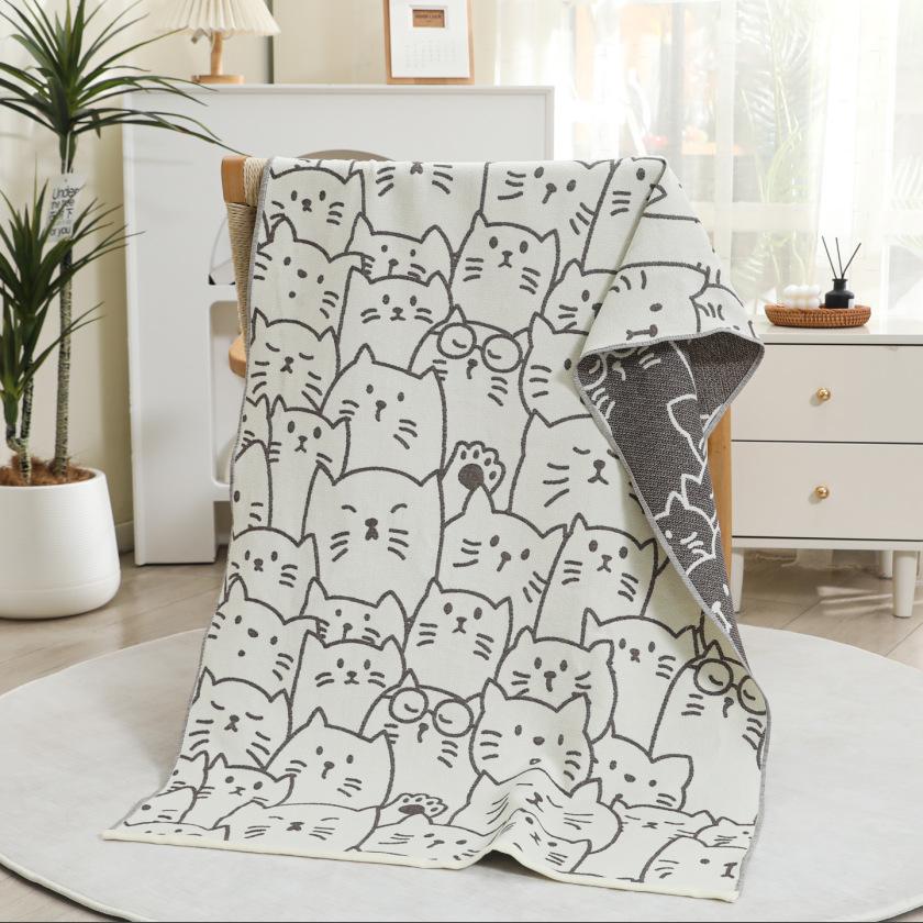 China Colored Jacquard Pure Cotton Four-Layer Gauze Bath Towel Men Women Extra-Large Adult Beach Towel Soft Absorbent
