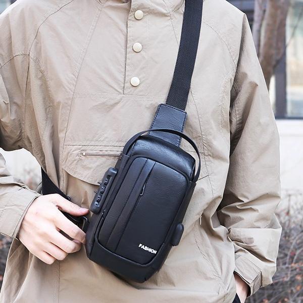 The New Motorcycle Bag Mainly Promotes the Fashion Classic Large-capacity Single-shoulder Diagonal Bag