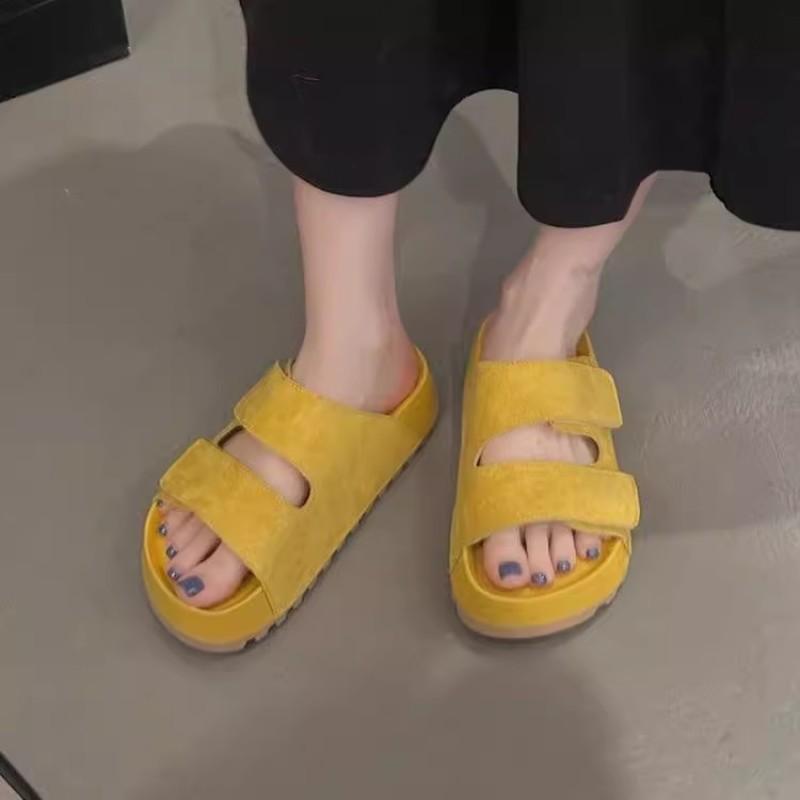 Height-increasing platform shoes women's new cool slippers women's summer wear soft-soled beach Boken sandals