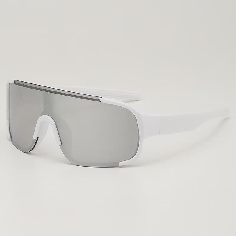 

New Women Outdoor Sport Goggle Sunglasses Men Outdoor Cycling Glasses Vintage Sun Glasses Popular Punk Skiing Windproof Shades 1PC