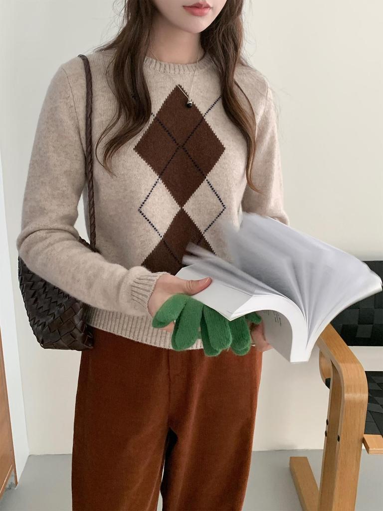 Women's Retro Diamond Pattern Wool Knit Sweater: Autumn/Winter Round Neck, Loose Fit, Slimming, Thickened Top