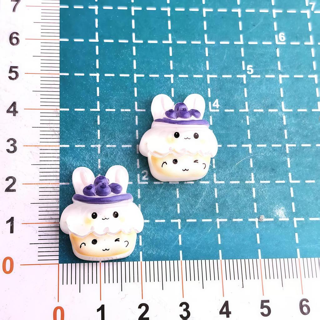 DIY Candy Toy Resin Accessories: Cartoon Puppy, Panda, Cat Cream Glue for Phone Cases.