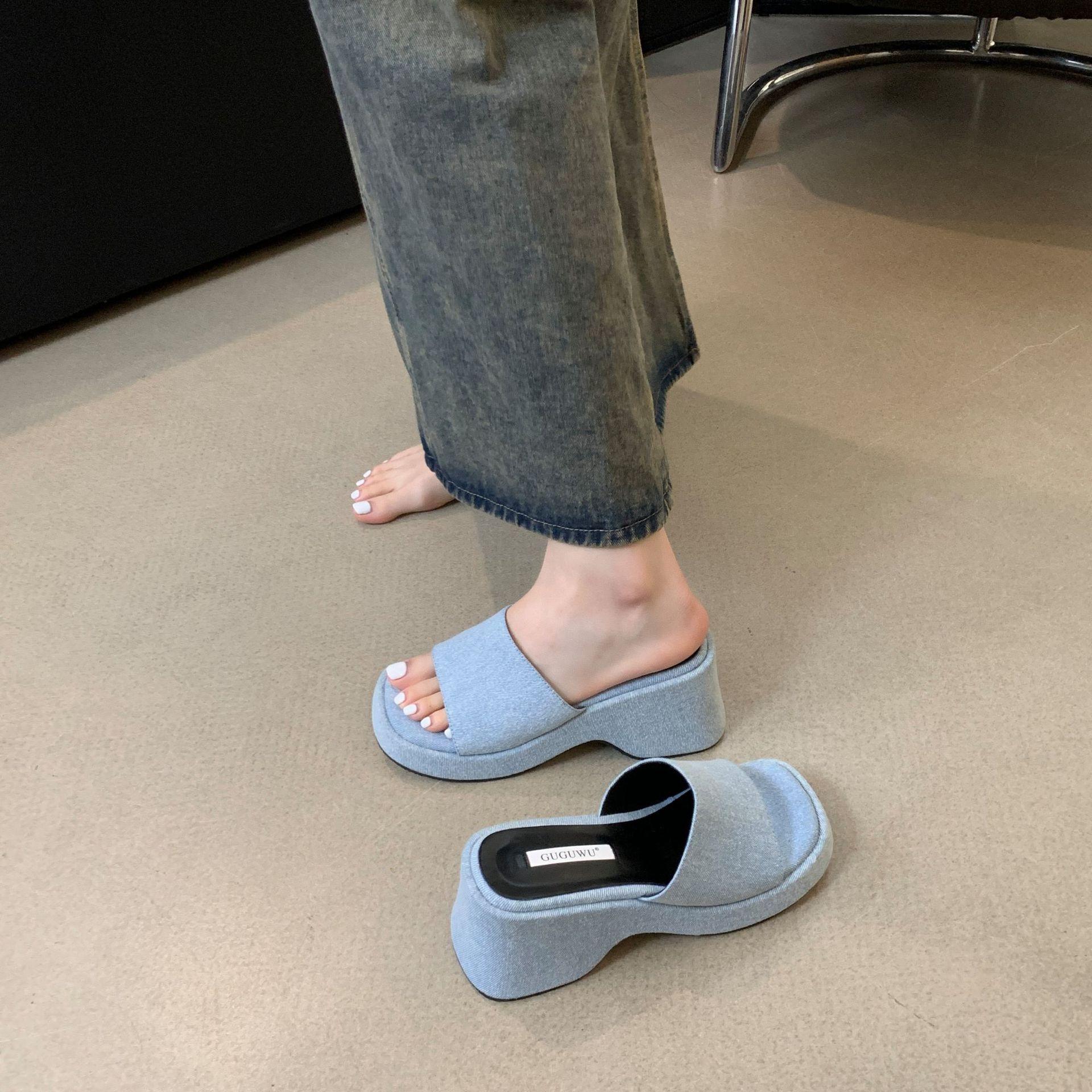 

Slope heel open-toed slippers women s summer wear muffin thick-soled high-heeled cool slippers sandals 39 темно-синього кольору