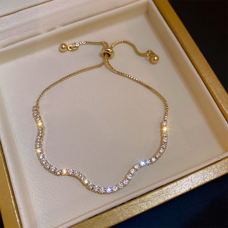 Pulsera Coreana de Zircón Esmeralda y Diamantes - Joyería de Amistad Brillante de Alta Gama para Mujeres a la Moda