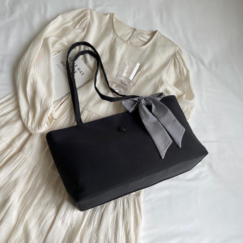 Fashionable Large Capacity Shoulder Bag For Women In Trendy Black Beige Green And Pink