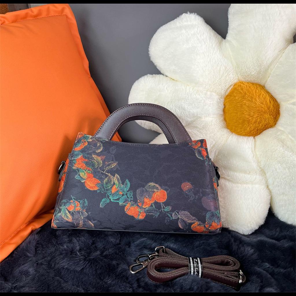 Chinese Style Ink Painting Handbag Women Vintage Crossbody Bag Oriental Aesthetic Tote Shoulder Bag With Detachable Strap