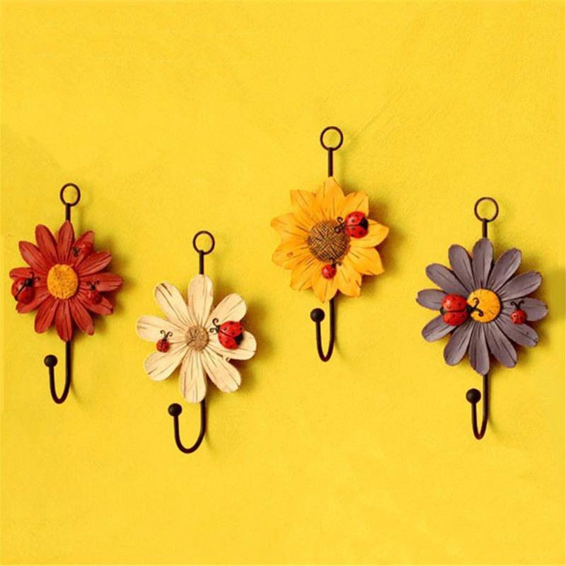 1Pcs Resin Flower Shape Hooks Wall Hangers Key Hat Towel Hooks For Home Kitchen Bathroom Cute Decoration Accessory Gadget