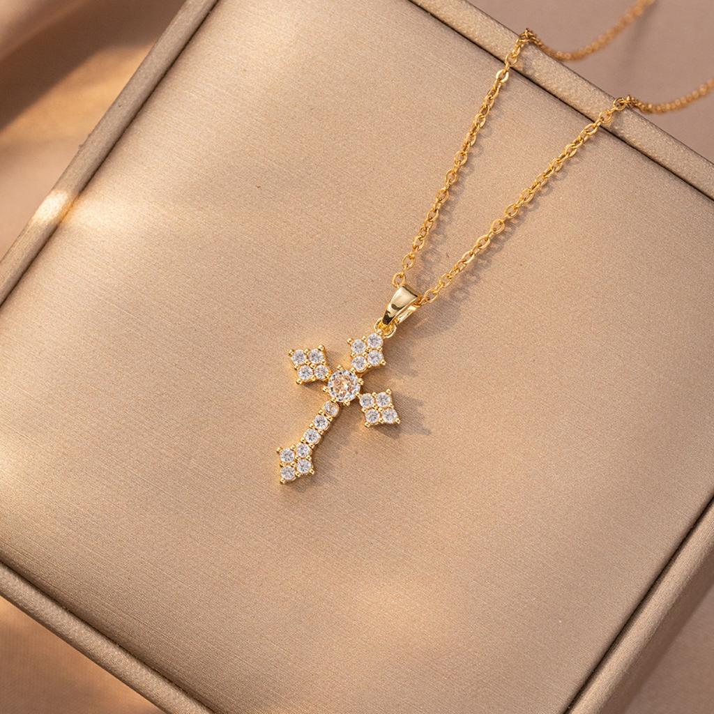 Stainless Steel Chain Fashion Luxury Zircon Cross Pendant Necklaces for Women Men Cool Gold Silver Color Cross Jewelry Gifts