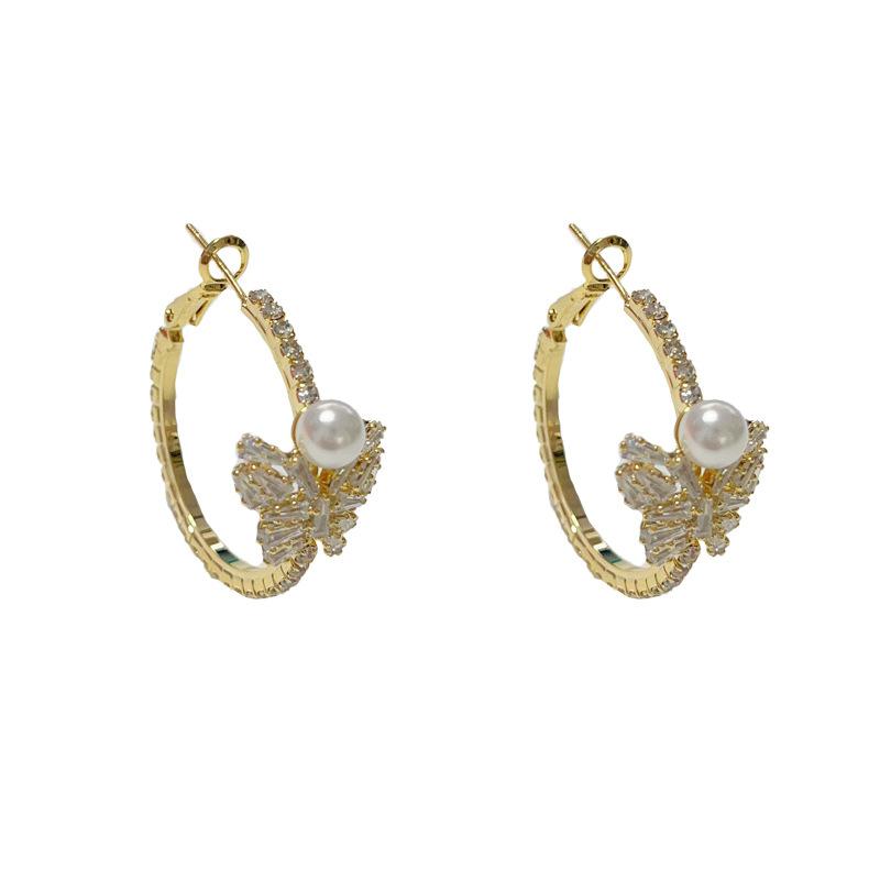 Exquisite and Fashionable Micro-inlaid Zircon Butterfly Pearl Earrings with Personality, Temperament, Light Luxury and High-end Earrings