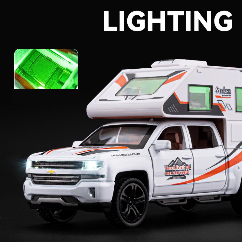 1/32 Chevrolet Silverado Recreational Vehicle RV Alloy Car Model Sound and Light Children's Toy Collectibles Birthday Gift