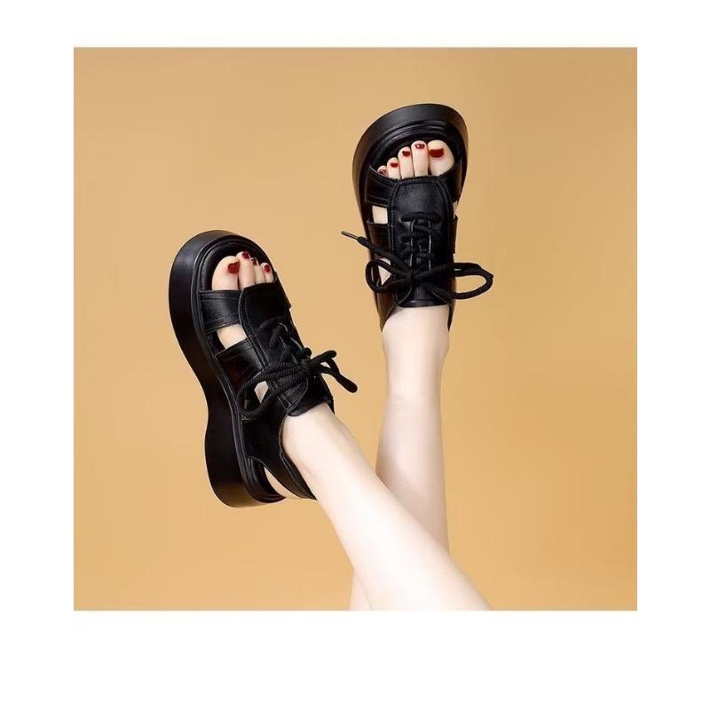 

Новая модная и универсальная обувь на толстой подошве, которая не утомляет ноги, сандалии с мягкой подошвой и противоскользящим покрытием для женщин 35 чёрный