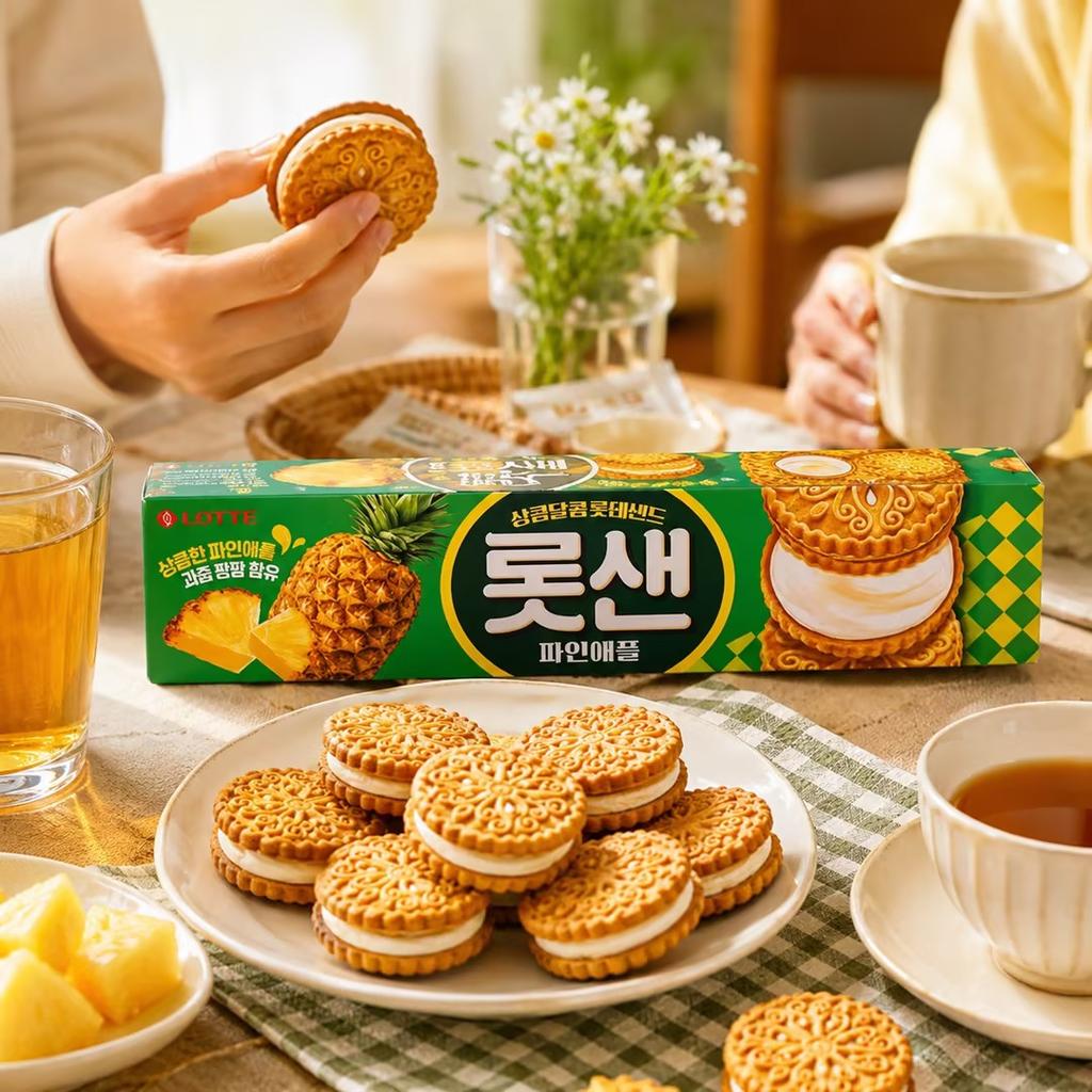 Lotte Pineapple Filled Biscuits 105g