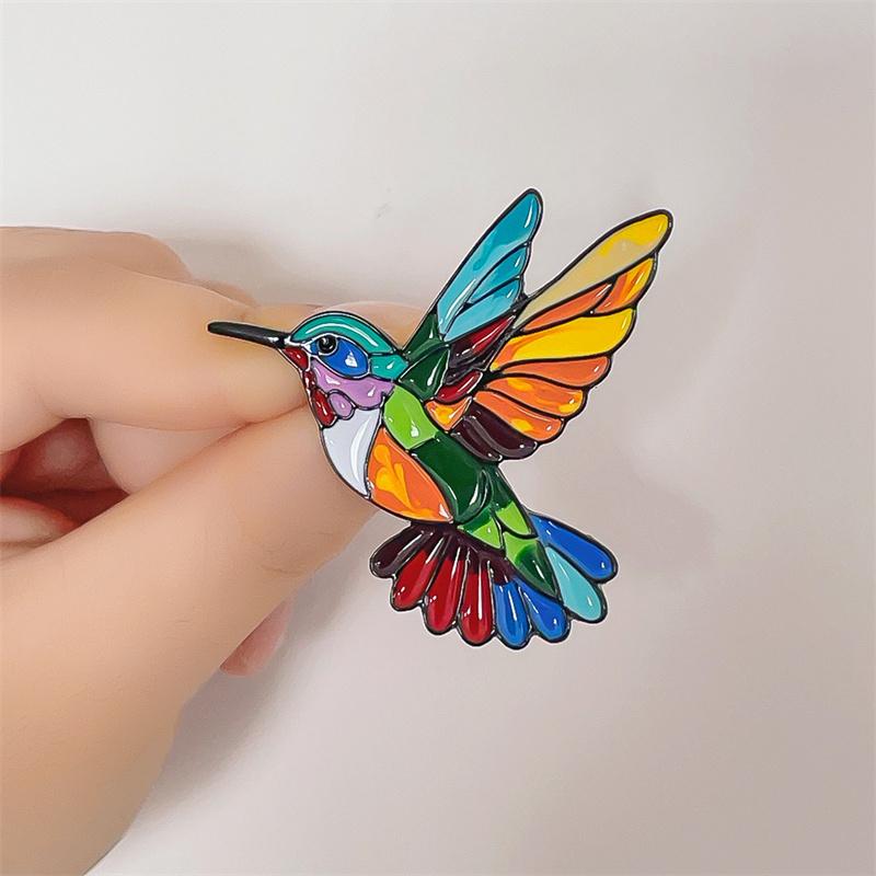 Enameled Colorful Hummingbird Brooches Animal Bird Pin Women Coat Suit Corsage Clothing Accessories