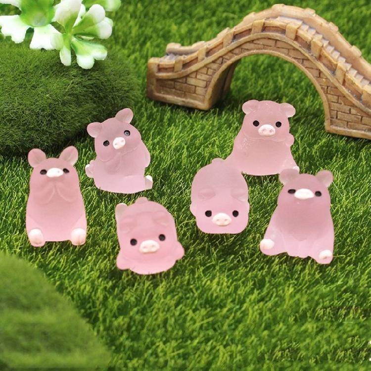 Lovely Car Center Console Ornaments Office Car Interior Accessories Creative Pigs Doll Animal Statue Car Supplies