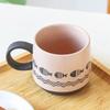 Caneca de Cerâmica Rosa Rústica Pintada à Mão Estilo Retrô com Peixe Pequeno em Relevo Mate Boca Larga para Café da Manhã Grande