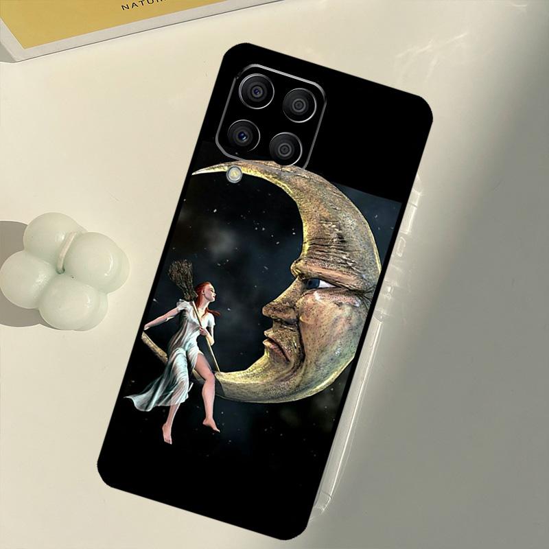 Moon Witch Horror For Samsung Galaxy M33 M13 M14 M12 M32 M52 M31 M55 M15 M11 M21 M35 M53 M34 M54 M06 M16 Case