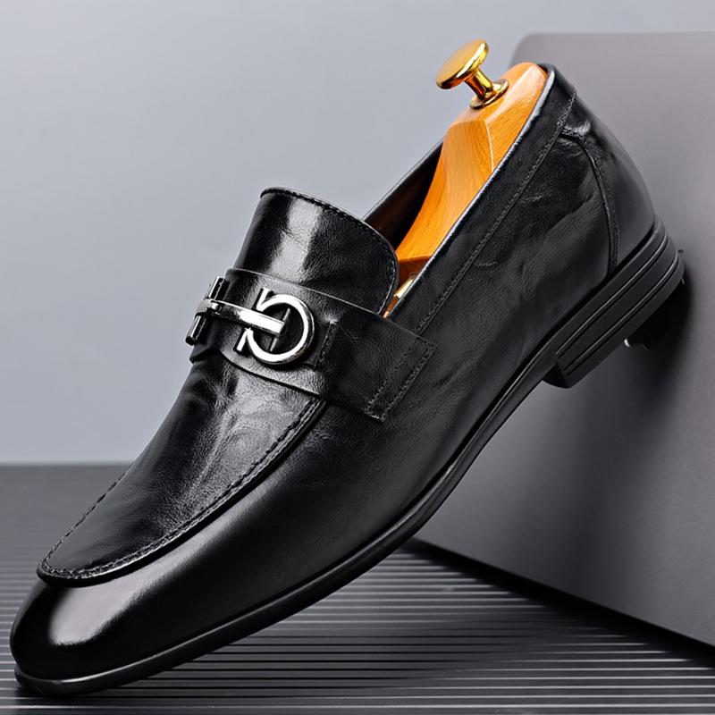 

2024 осень новые мужские повседневные кожаные туфли мужские британские деловые туфли для ленивых ног водительские туфли Doudou 1322 44 чёрный