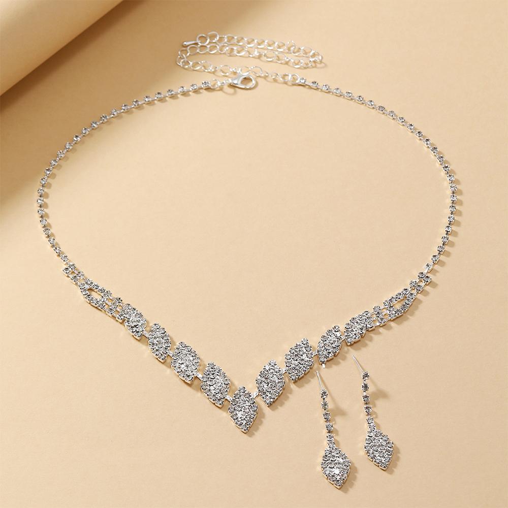 3 Piece Women Rhinestone Necklace Earring Set Luxurious Sparkling Copper Plated Leaves Fashionable Elegant High Accessories