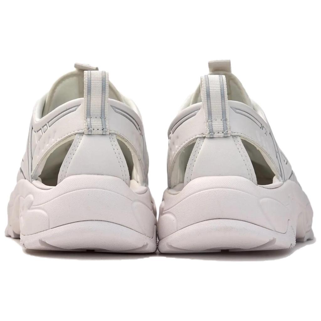 MLB New York Yankees Slip Resistant And Breathable River Trekking Shoes Unisex White 3ASDC0153-50WHS