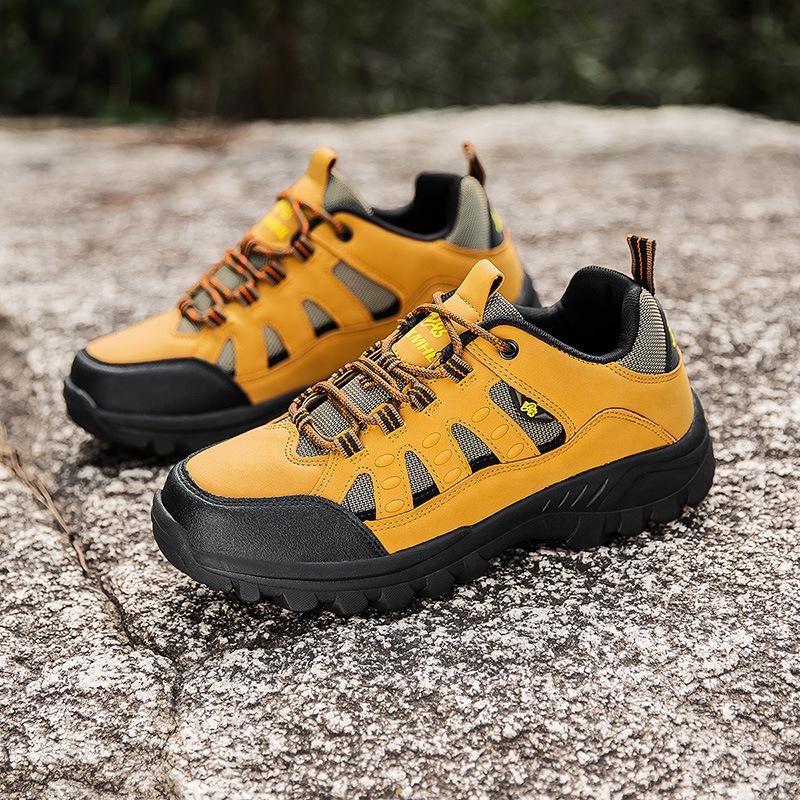 New outdoor shoes large size hiking shoes light hiking shoes men's shoes wear-resistant breathable men's shoes