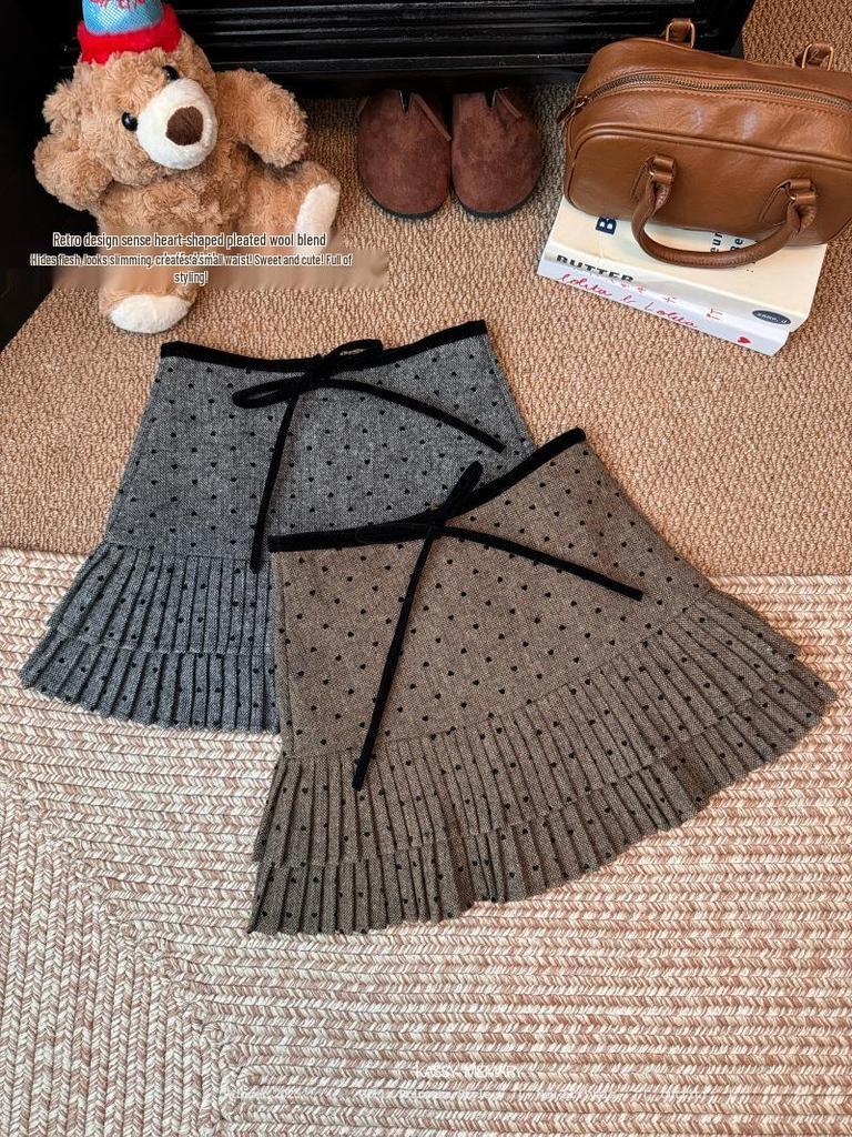 Women's Plus Size Grey Polka Dot Knit Wool A-Line Pleated Short Skirt with High Waist