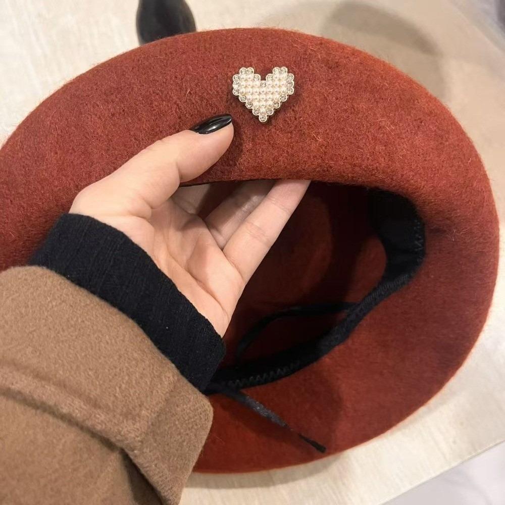 Retro Winter Wool Berets Hat Heart Shape Felt Berets Fashion French Artist Hat Lady