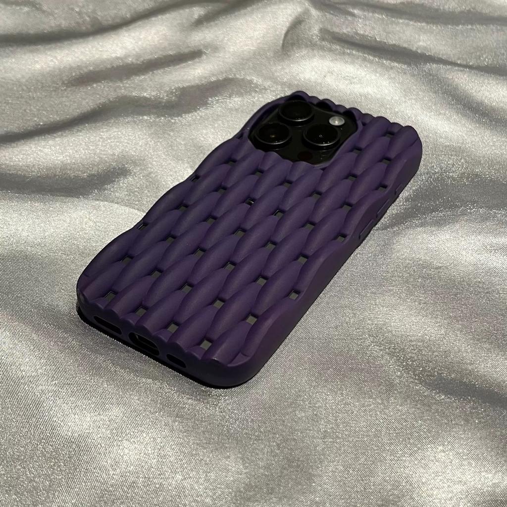 Heat Dissipation and Breathable Twisted Pattern Suitable for Iphone16promax Apple 15 Mobile Phone Case 14 Soft Cover Matte Anti Fingerprint