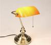 Retro Shanghai-Style Desk Lamp: Creative and Fashionable Design