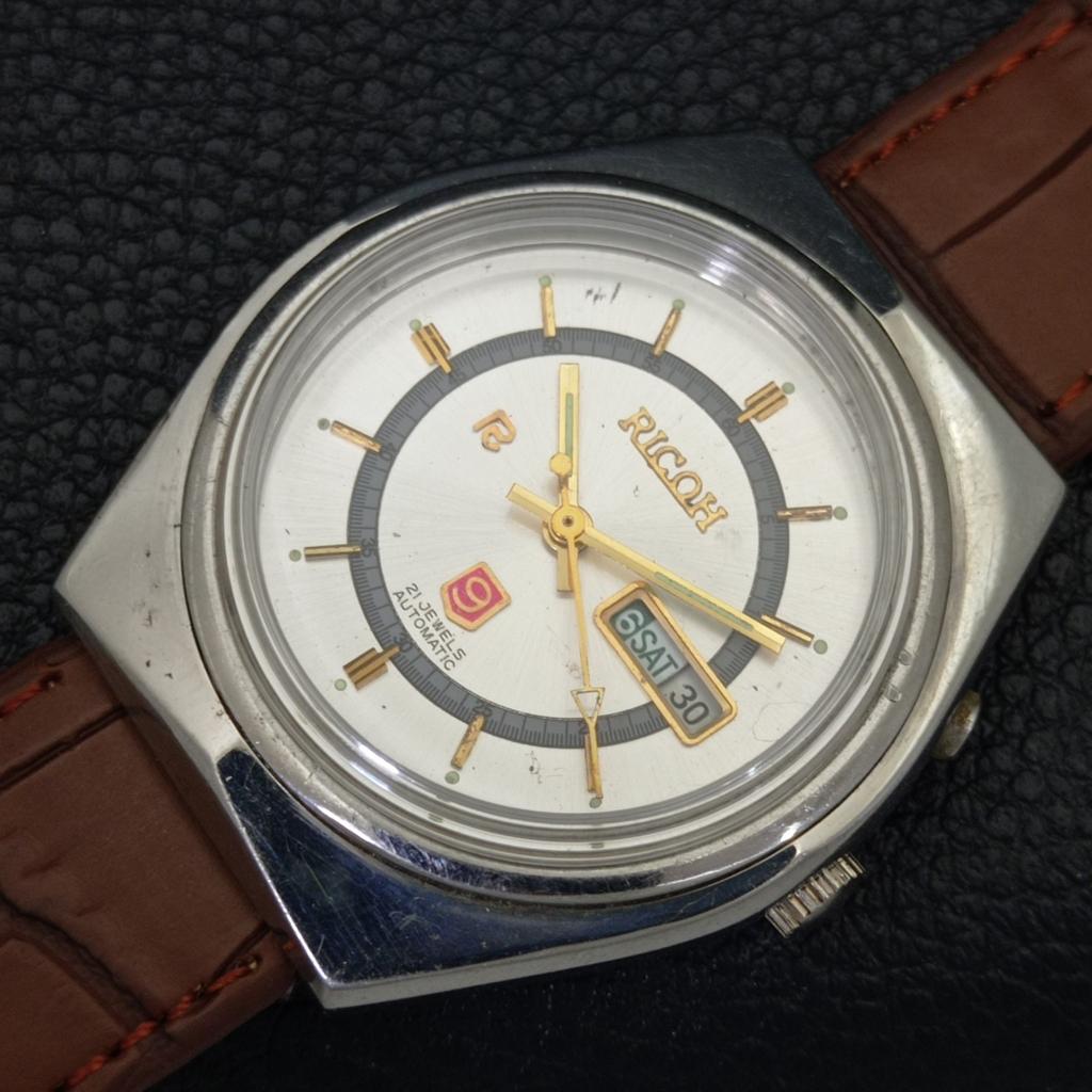 Ricoh R31 AUTOMATIC JAPAN MENS VINTAGE SILVER COLOR DIAL WATCH A701926-5 R207-a701926