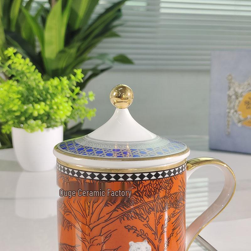 Tiger Totem Retro Bone China Mug with Lid – Coffee Cup Gift Set