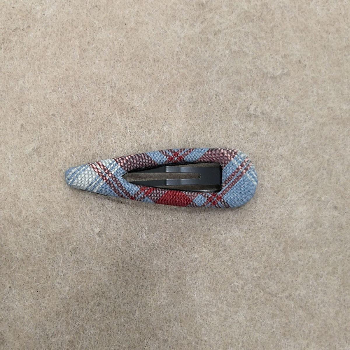 Retro Korean Red Plaid Geometric Hair Clip for Versatile School Style