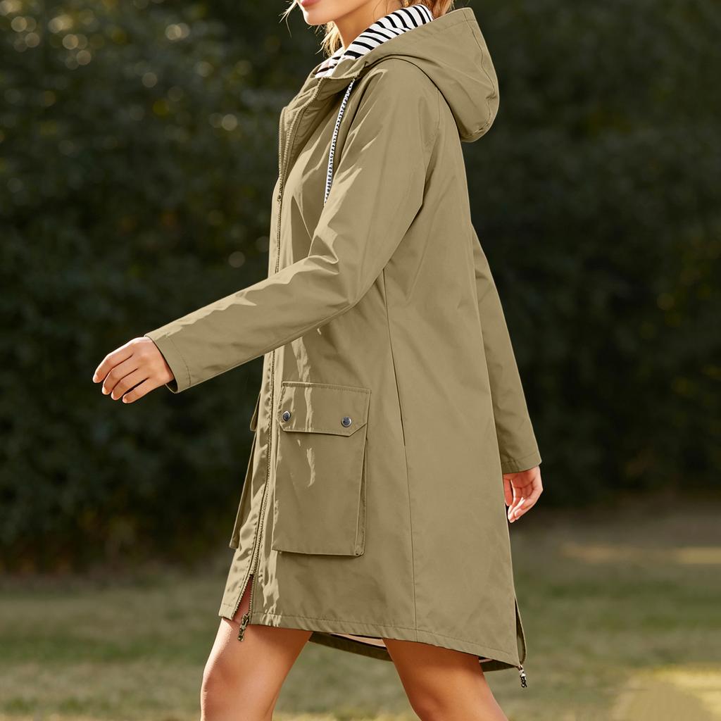 Women's Outdoor Waterproof Jacket with Hood Lightweight Windproof Hiking Coat Full Zip Front Pockets Long Sleeve Casual Shell