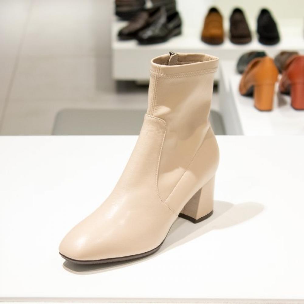 

Soda Women S Ankle bootS 6cm Alb027 255