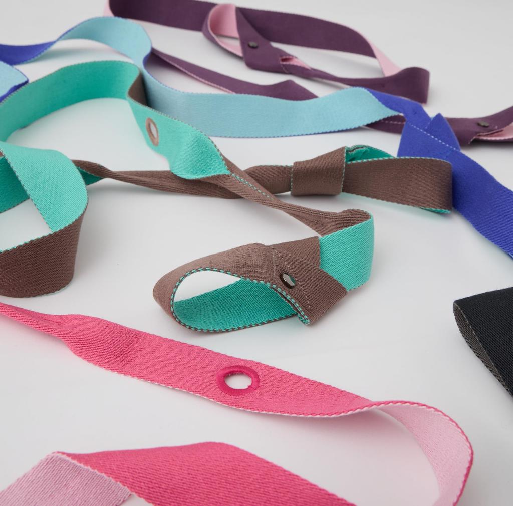 Instructor Supervised Yoga Mat Strap with Stylish Colors [ZEN WEAR] (purple)