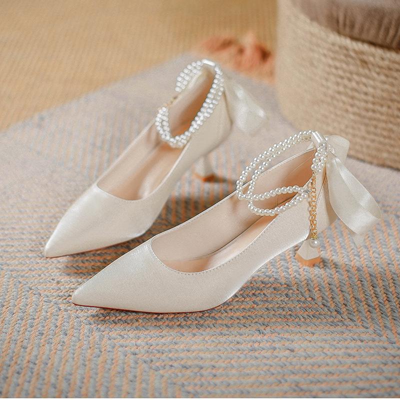 Red wedding shoes bow pointed high heels thin heel Mary Jane shoes spring and autumn pearl medium heel shoes 34