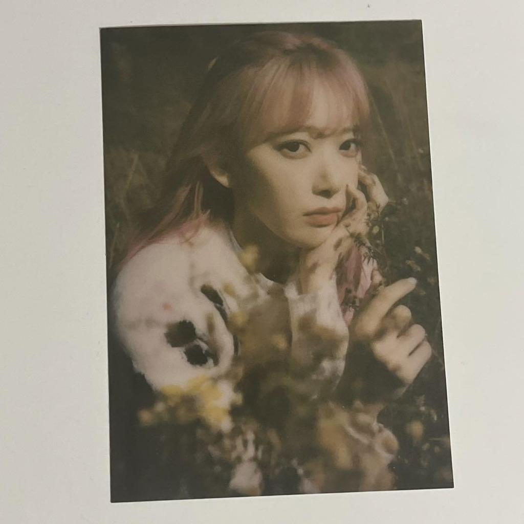 [USED] IZONE LE SSERAFIM Miyawaki Sakura One Reeler Trading Card