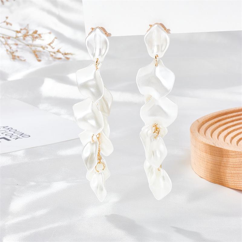 Retro European and American Floral Tassel Earrings with 925 Silver Needle