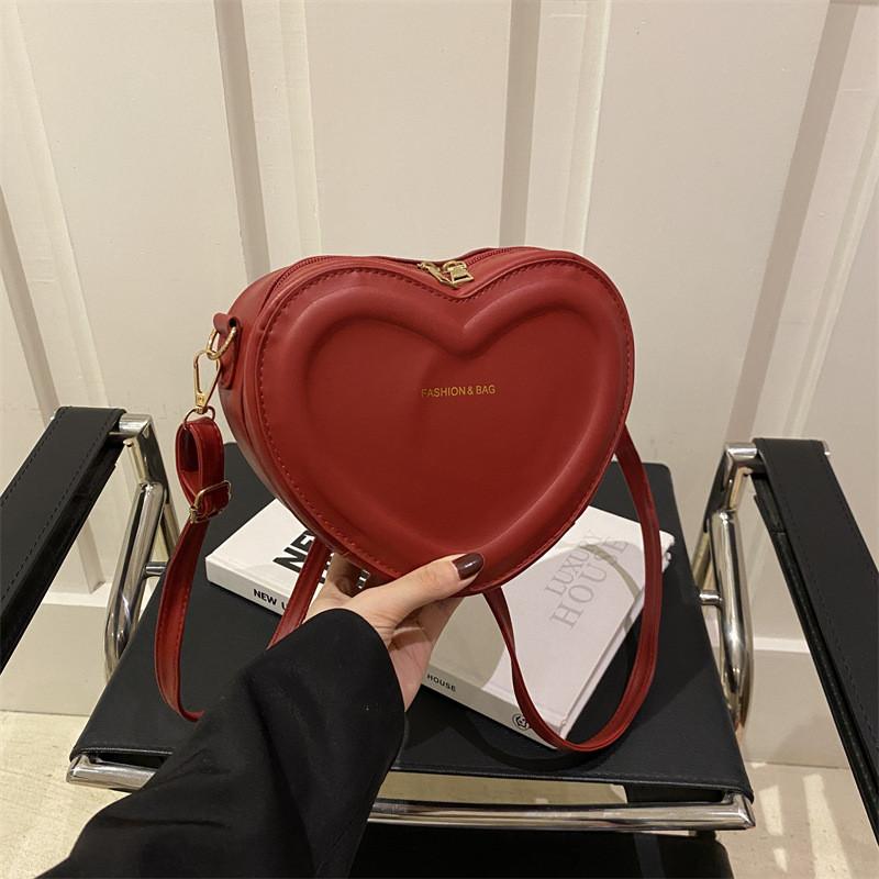 

Stylish Heart Shaped Mini Bag For Women In Vibrant Colors Perfect For Casual Outings StyleN