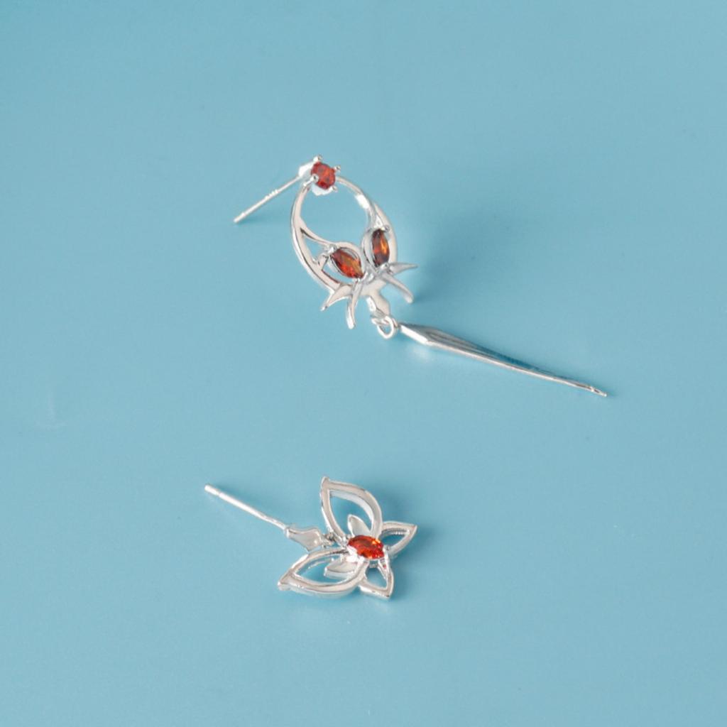 Kolczyki damskie, Modne asymetryczne kolczyki