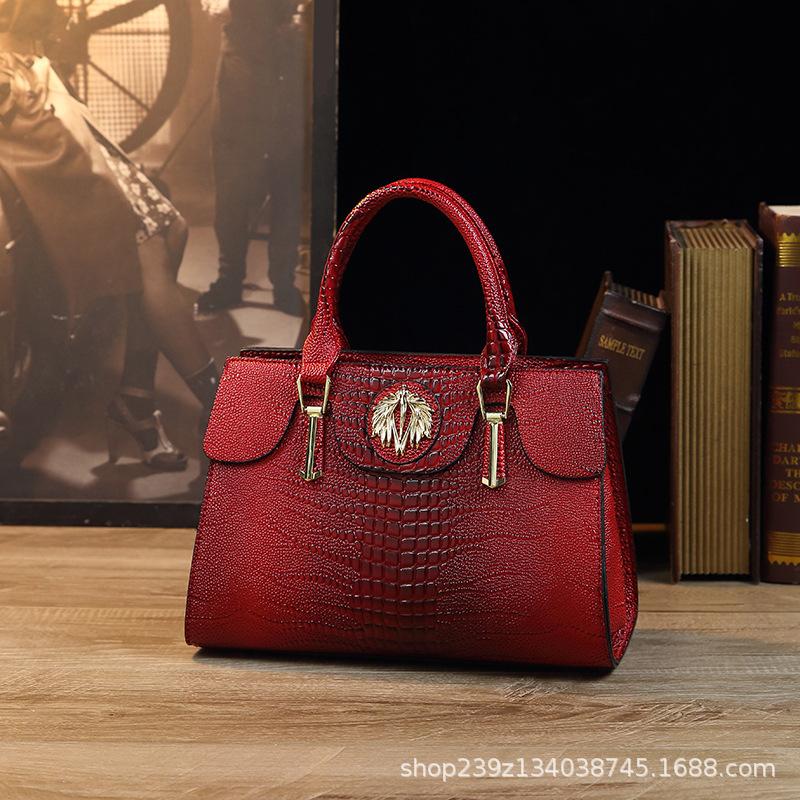 

Totem Women s Bag Large Capacity Women s Handbag Shoulder Bag Wave Pattern Women s Leather Bag вина червоного кольору