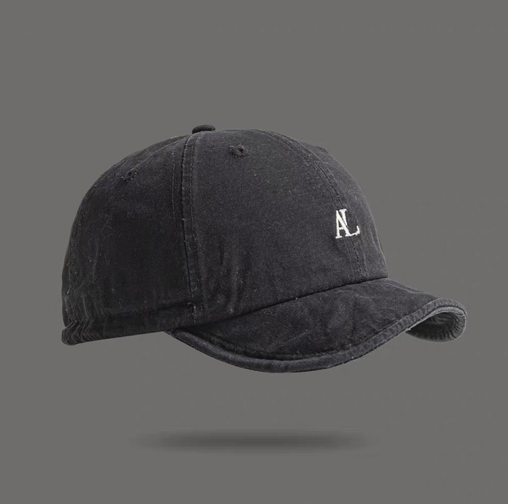 - Vintage Water-Washed Soft Brimmed Baseball Cap for Men and Women, Suitable for Outdoor and Casual Wear.