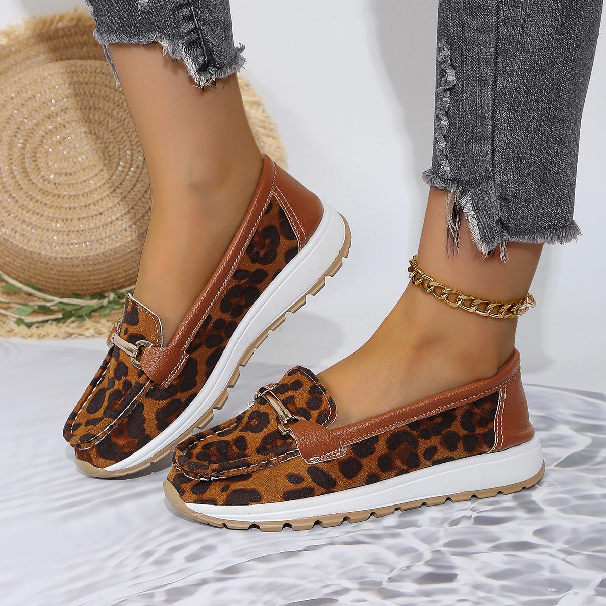 

Женские кроссовки 2024 года Новые дизайнерские туфли на плоской подошве для женщин Простые удобные повседневные кроссовки Модные дышащие кроссовки для женщин 42 цветной печати леопарда