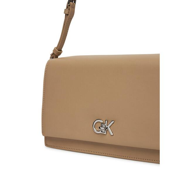 Сумка Calvin Klein Calvin Klein Ck Elongated Shoulder Bag K60K612807 бежевый