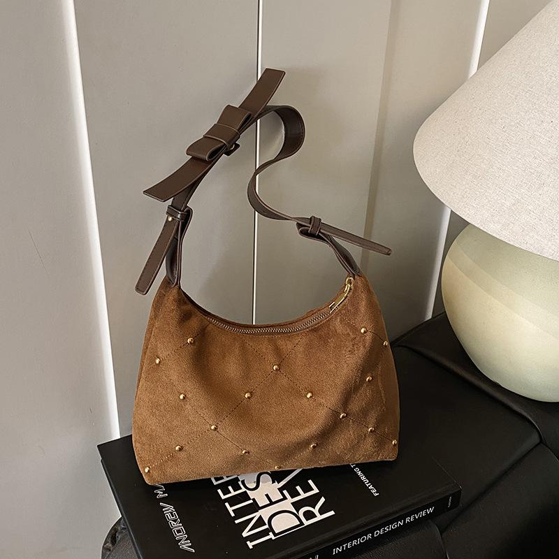 Rivets Faux Suede Women's Hobos Shoulder Bags Metal Decorati Ladies Crossbody Bag Casual Solid Color Female Underarm Bag