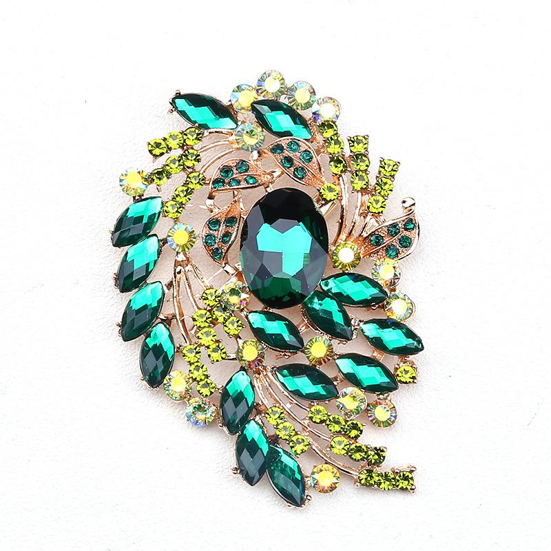 SKEDS Luxury Full Crystal Baroque Brooches Pins For Women Fashion Rhinestone Classic Big Badges Vintage Lady Party Banquet Pin