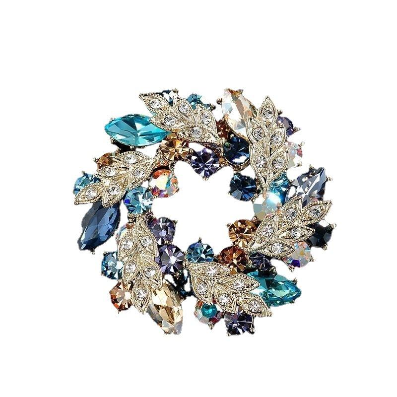 High -End Brooch Round Coat Breast Buckle Women 'S Simple Cardigan Pin Buckle Fixed Corsage Clothes With Accessories