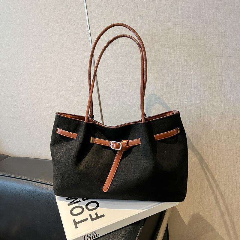 

Simple suede bag women s large-capacity new autumn matte retro shoulder bag commuter tote bag