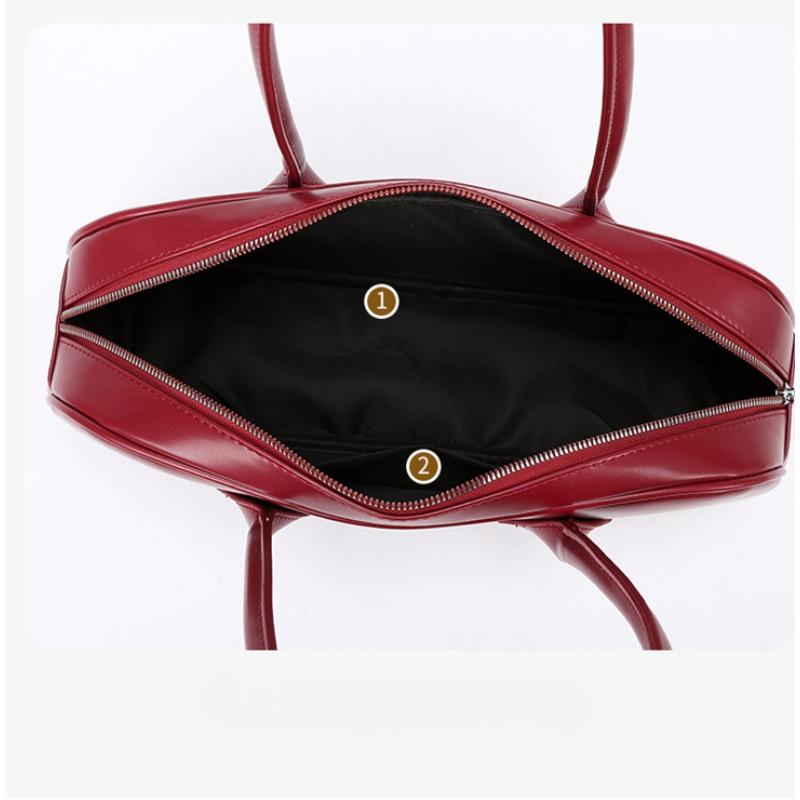 Shoulder Bag 2025 New High-end Baguette Bag Fashionable Simple Texture Underarm Bag Large Capacity Commuter Bag for Women