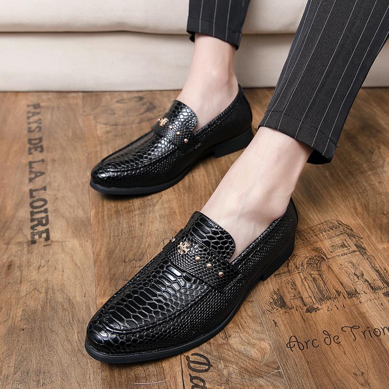 Dropshipping Leather Shoes Men 2024 British Style Shoes Men Trend Business Shoes Men's Yuppie Dress Shoes Male New Loafers Men