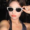 Retro Cat Eye Black and White Frame High-End Women's Sunglasses - European & American Sun Protection